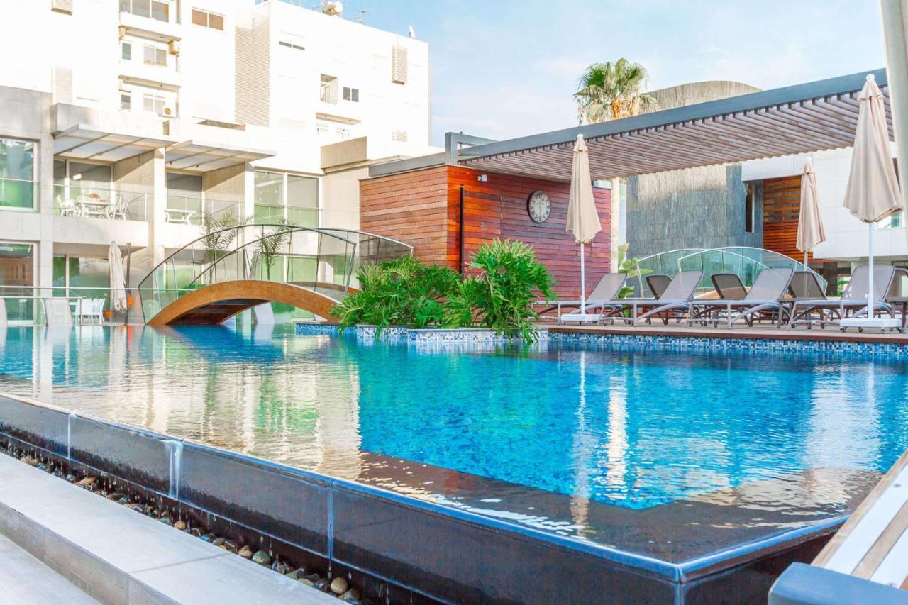 Opera Exclusive Apts By Trulycyprus Limassol Kültér fotó